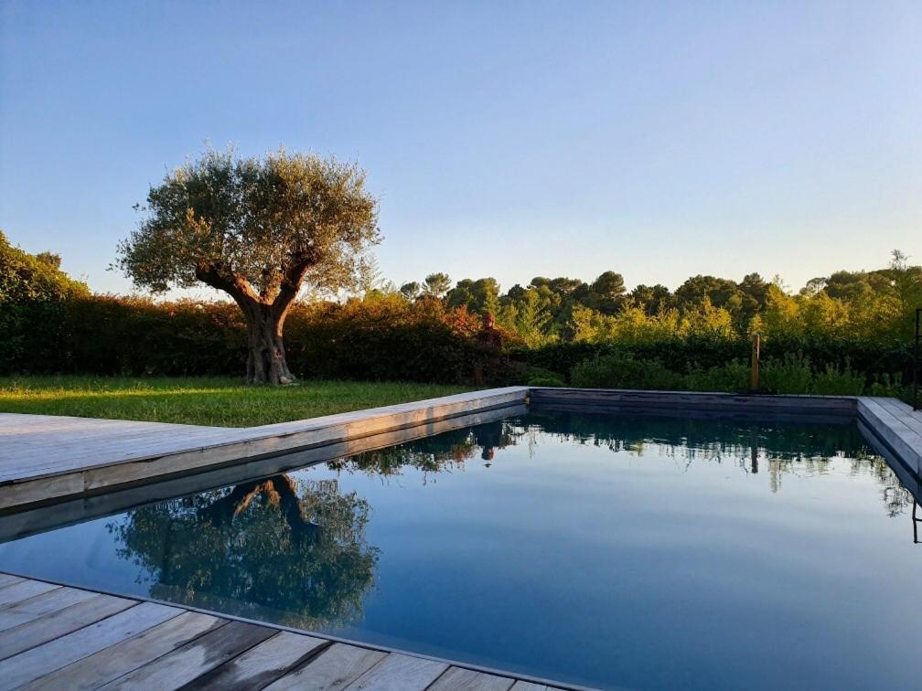 Villa l’Ensoleillée Roquefort-les-Pins Exterior foto